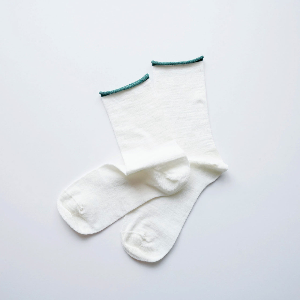 flat socks SIMPLE（off white） FEEL MY FOOT STEPS ウールソックス フィンランド製