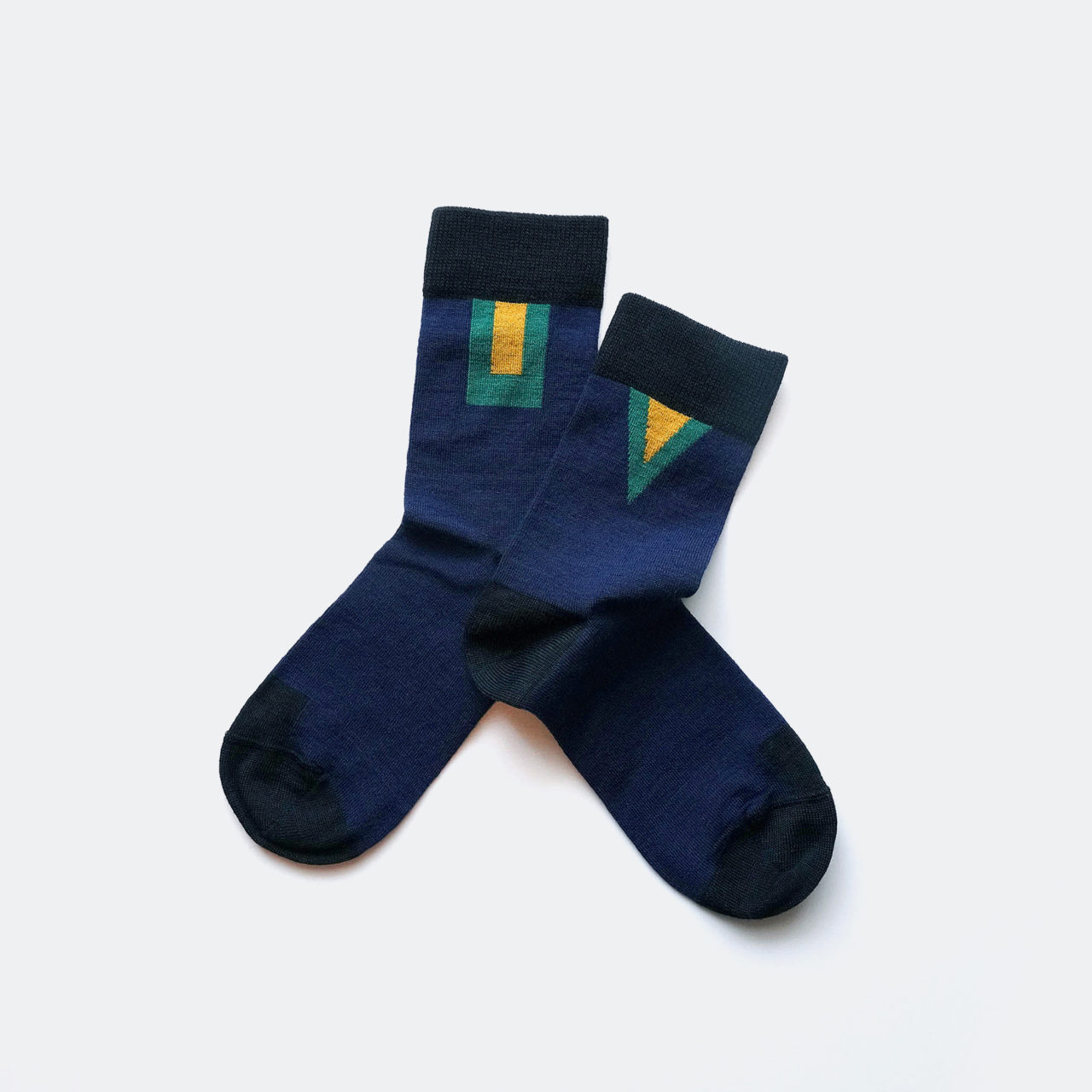 flat socks WINDOW2（navy） FEEL MY FOOT STEPS